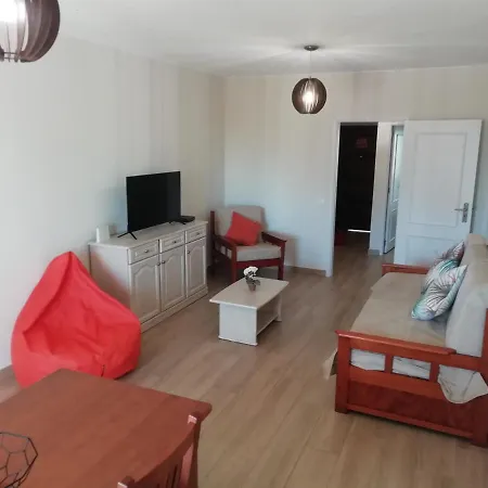 Apartment Laranja *